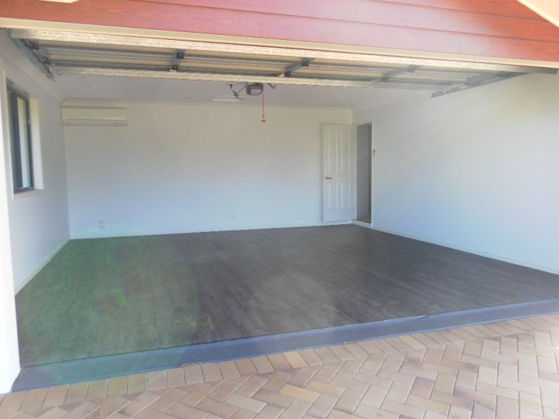 11 Boat Harbour Drive, Urraween QLD 4655