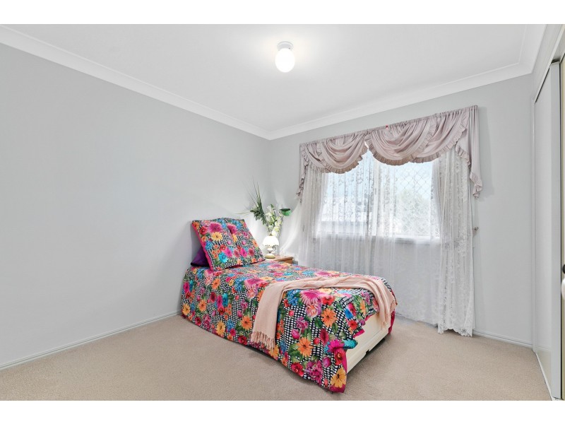 1 Goroka Street, Kawungan QLD 4655