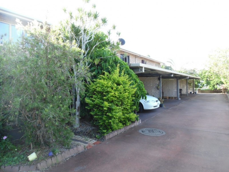 199 Cypress Street, Urangan QLD 4655
