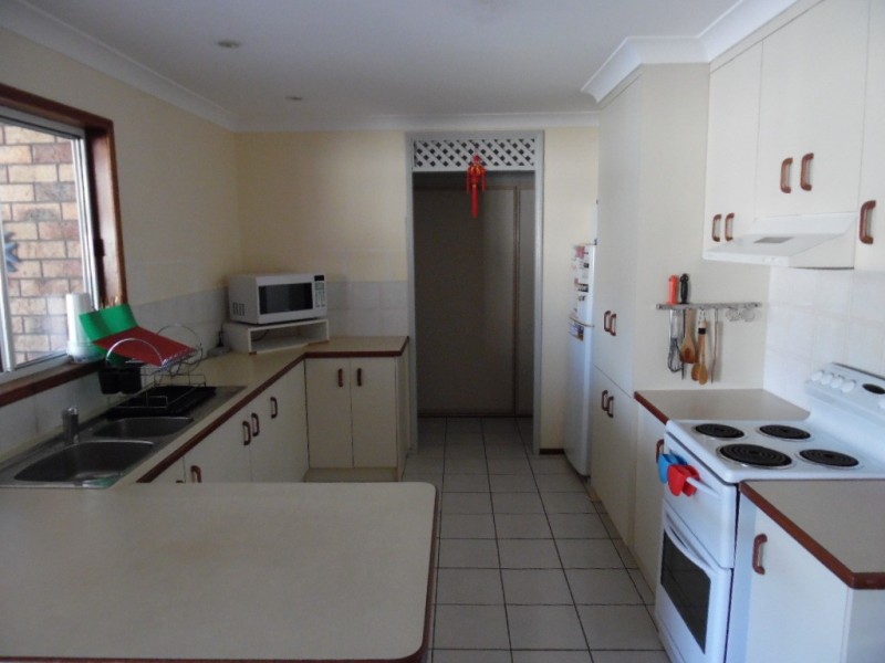 25 Cedar Crescent, Kawungan QLD 4655