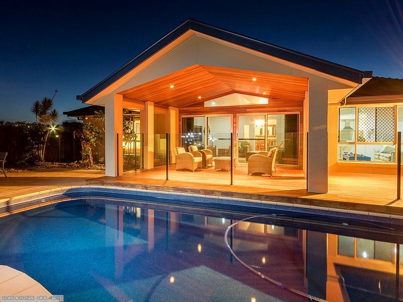 5 Woongoolbver Court, River Heads QLD 4655