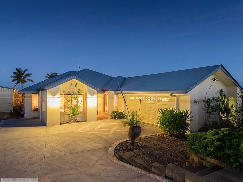 5 Woongoolbver Court, River Heads QLD 4655