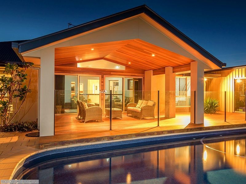 5 Woongoolbver Court, River Heads QLD 4655