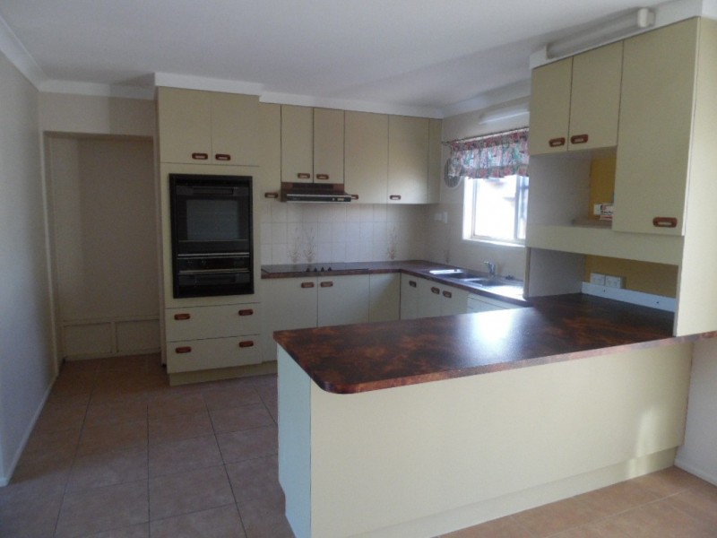 84 Old Maryborough Road, Pialba QLD 4655