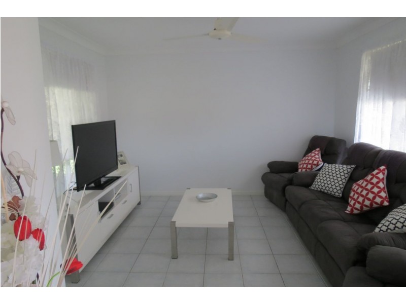 36 Anchorage Cct, Point Vernon QLD 4655