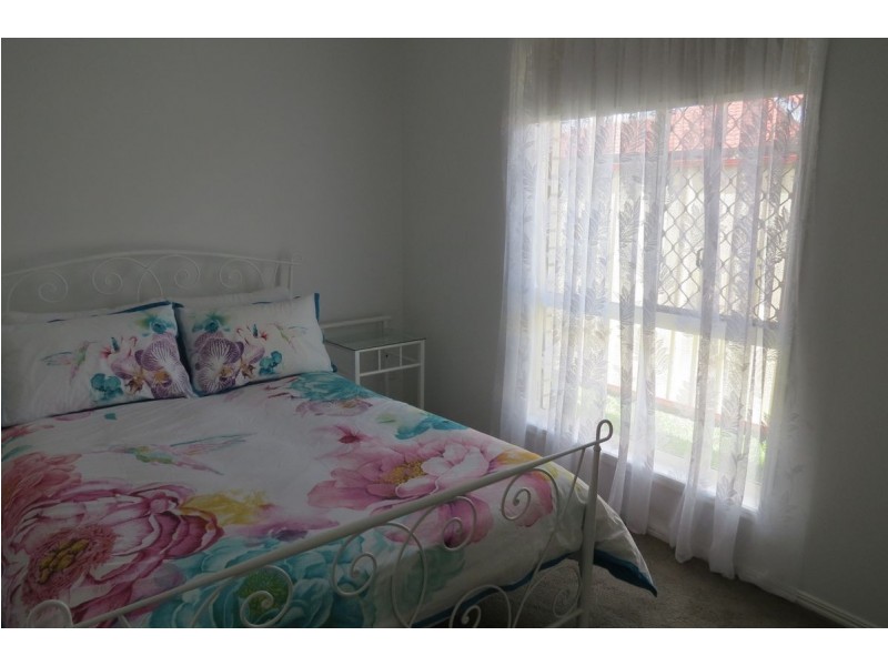 36 Anchorage Cct, Point Vernon QLD 4655