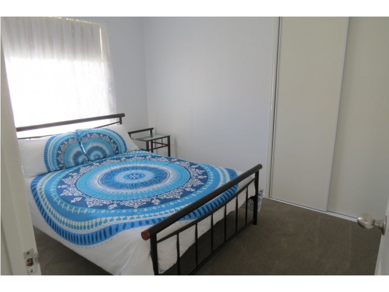 36 Anchorage Cct, Point Vernon QLD 4655