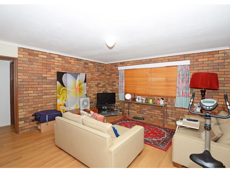 8 Bayview Terrace, Pialba QLD 4655