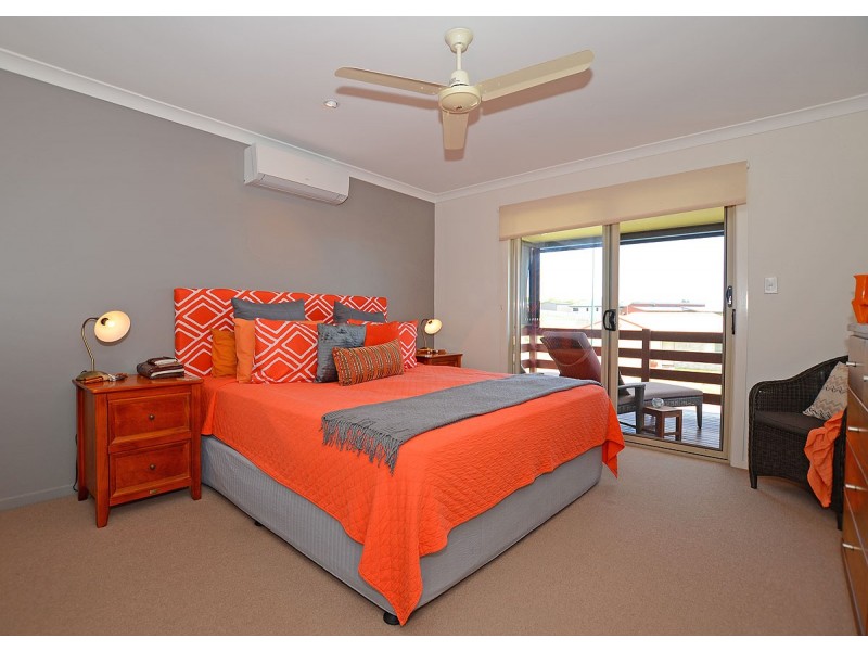 24 Teresa Street, Nikenbah QLD 4655