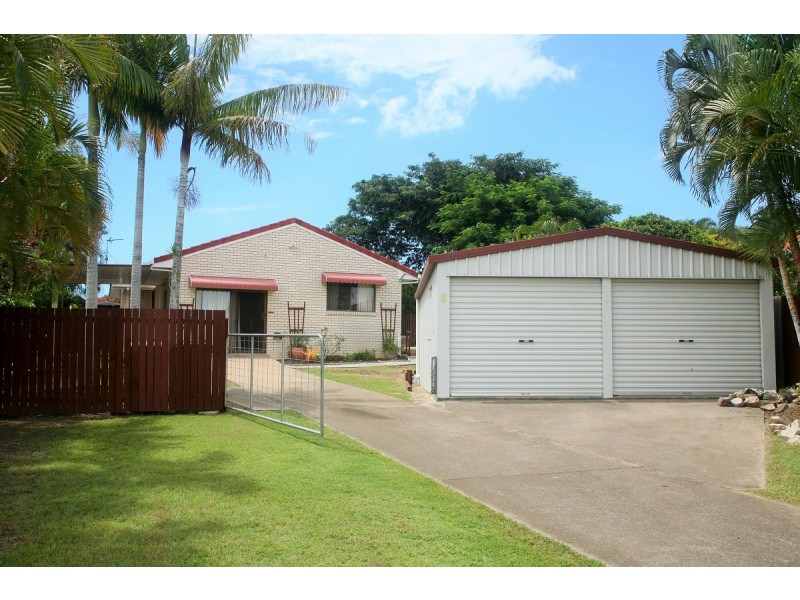 8 Maureen Court, Point Vernon QLD 4655
