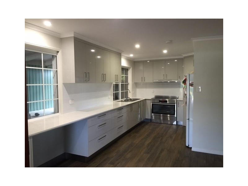 11 Valfern Court, Dundowran QLD 4655
