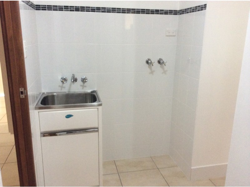 796 Boat Harbour Drive, Urangan QLD 4655