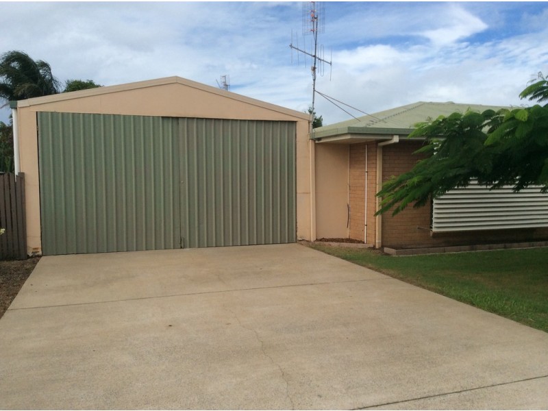796 Boat Harbour Drive, Urangan QLD 4655