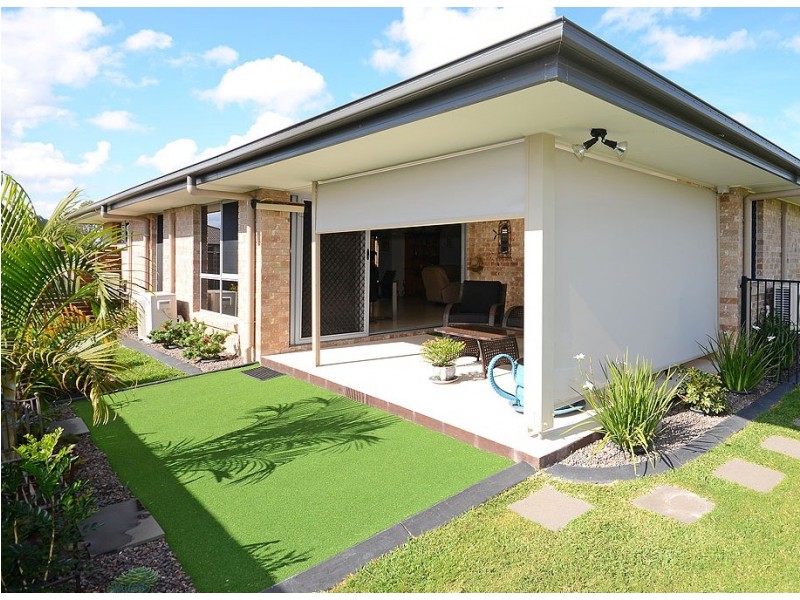 6 Mawson Court, Urraween QLD 4655