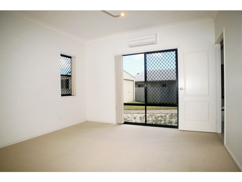 10 Rochester Court, Urraween QLD 4655