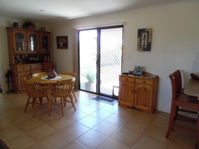 4 Ringtail Way, Urangan QLD 4655