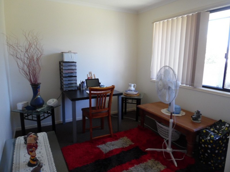 4 Ringtail Way, Urangan QLD 4655