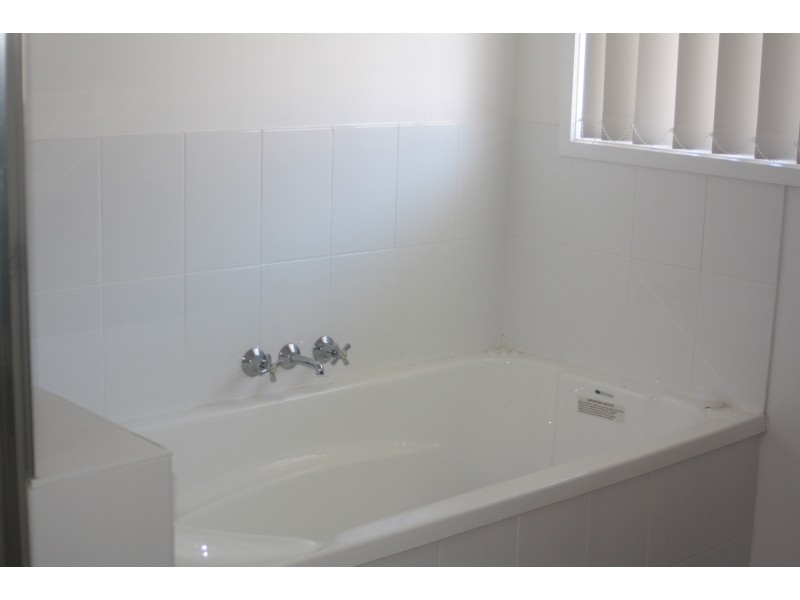 11 Salamander Avenue, Urraween QLD 4655