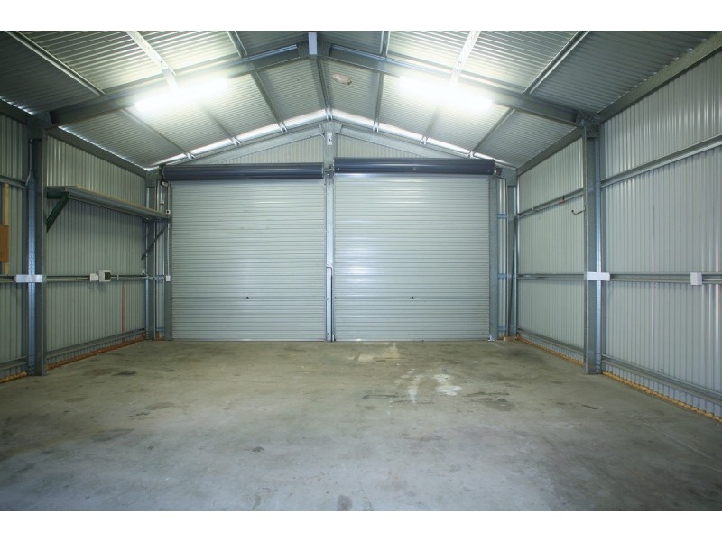 2 Whipbird Court, Urangan QLD 4655