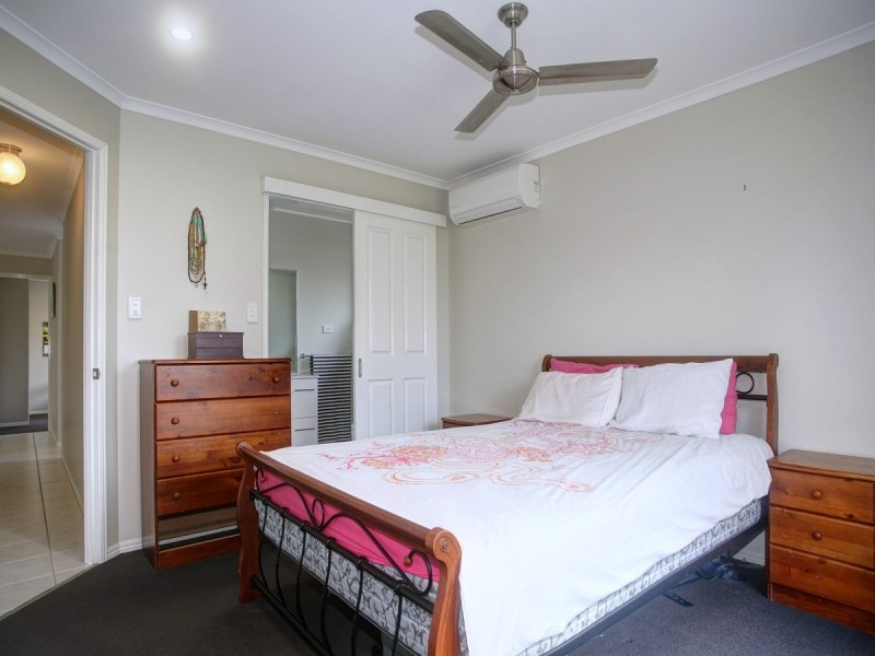 31 Kookaburra Drive, Eli Waters QLD 4655