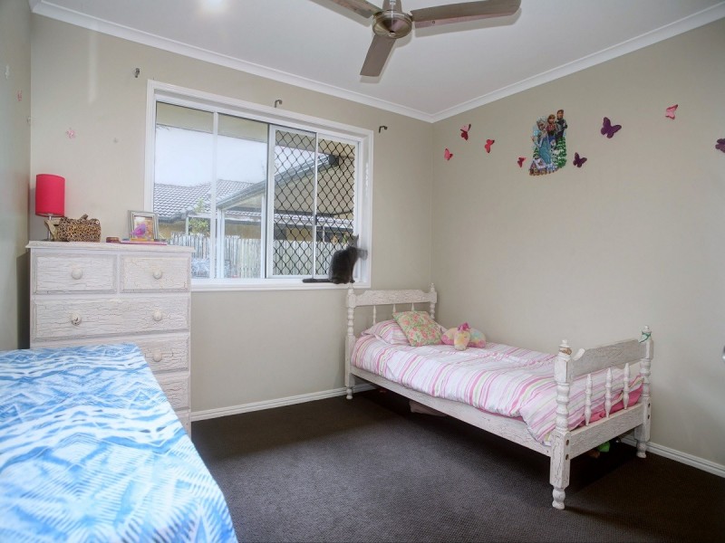 31 Kookaburra Drive, Eli Waters QLD 4655