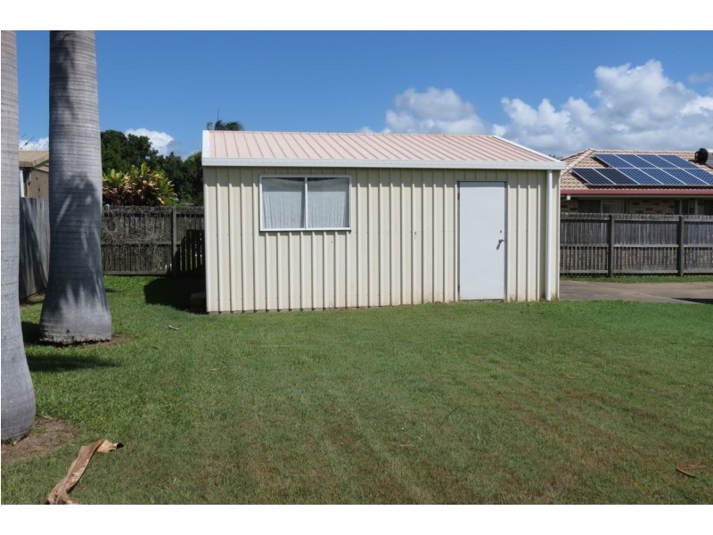 40 Hansen Street, Urangan QLD 4655