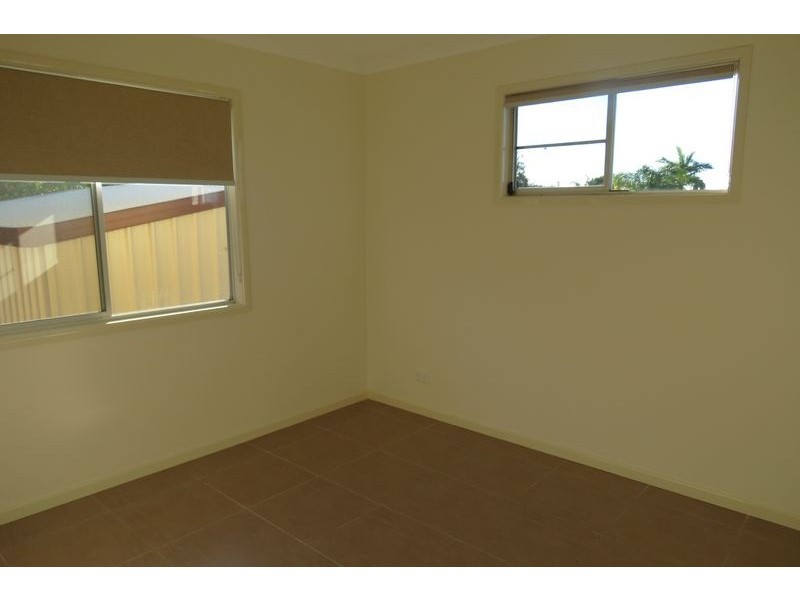 27 Murphy Street, Point Vernon QLD 4655