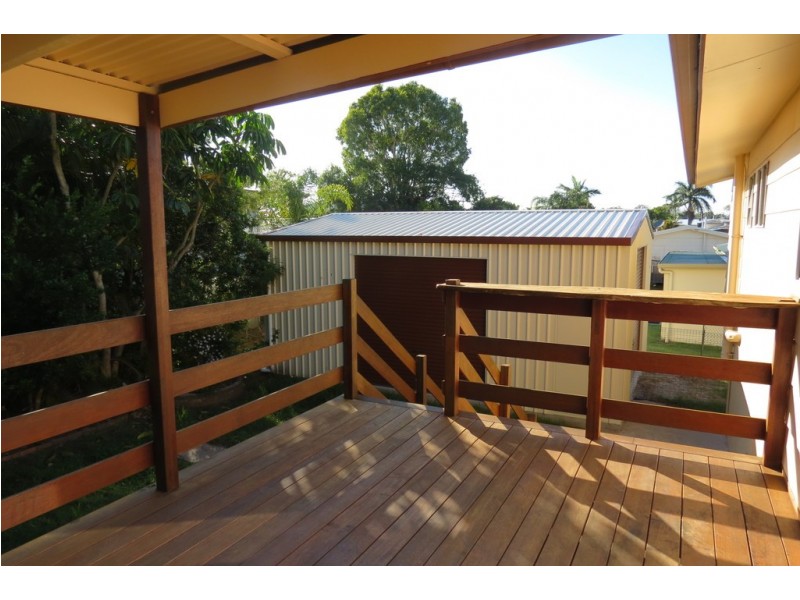 27 Murphy Street, Point Vernon QLD 4655