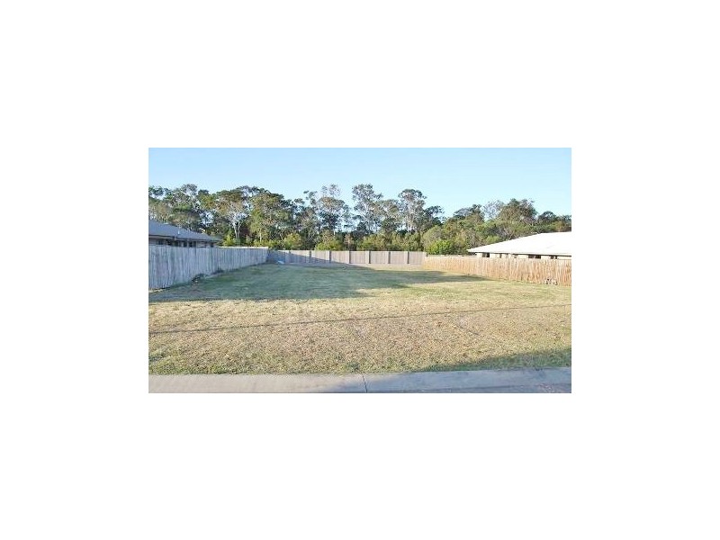 13 Bay Breeze Close, Wondunna QLD 4655
