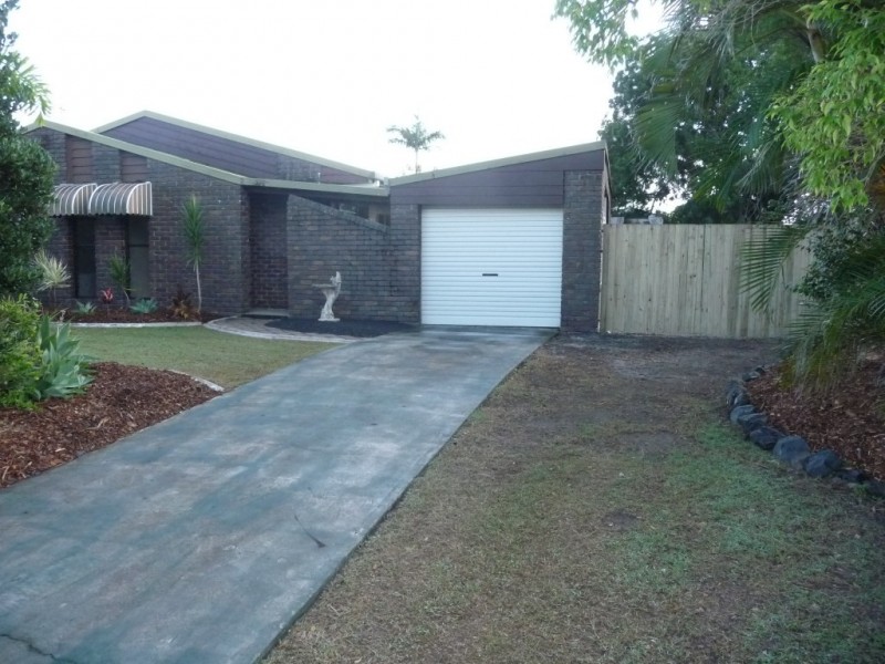 11 Mackenzie court, Pialba QLD 4655