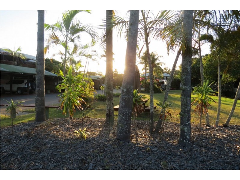 12/651 Charlton Esplanade, Urangan QLD 4655
