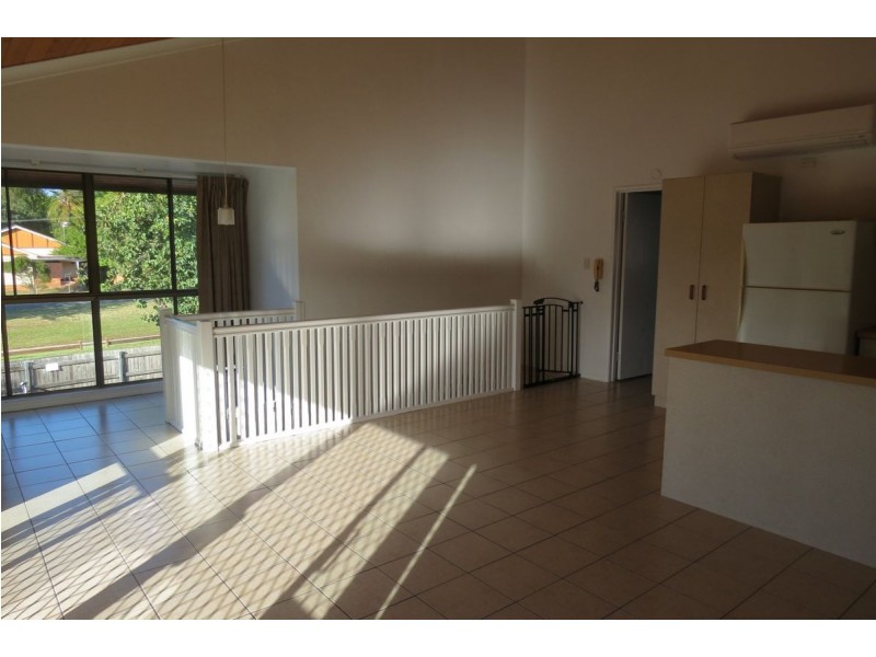 13/406 Esplanade, Torquay QLD 4655