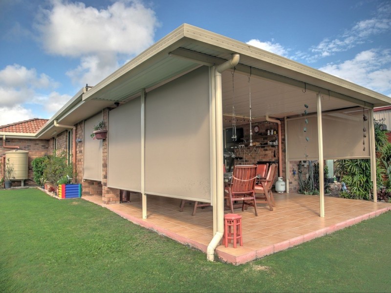 6 Benson Close, Urraween QLD 4655