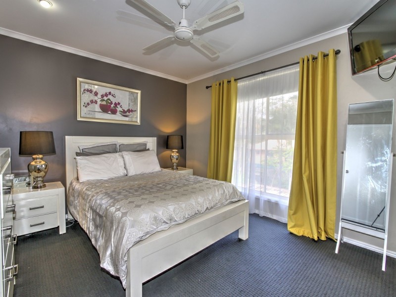 757 Boat Harbour Drive, Urangan QLD 4655