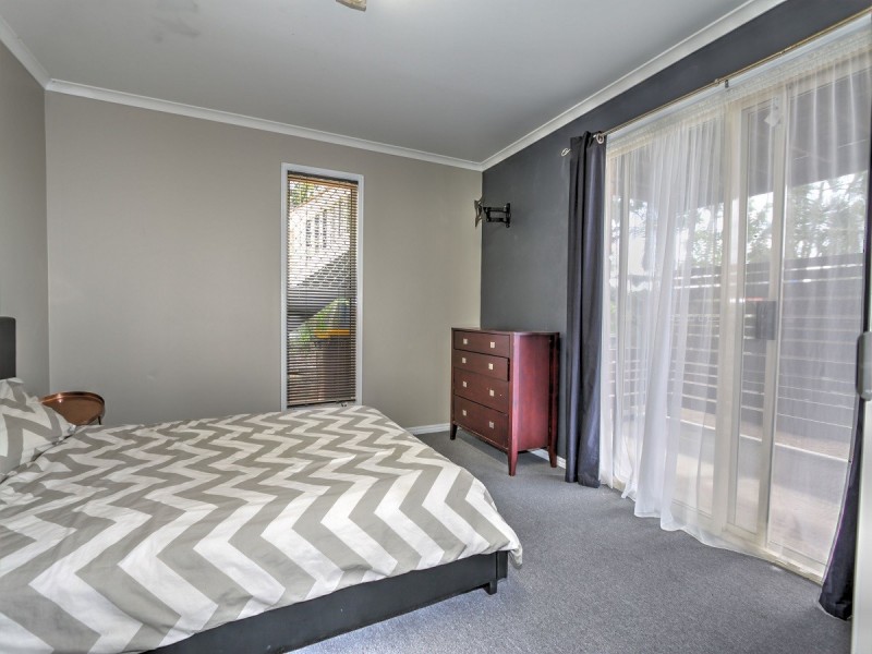 757 Boat Harbour Drive, Urangan QLD 4655