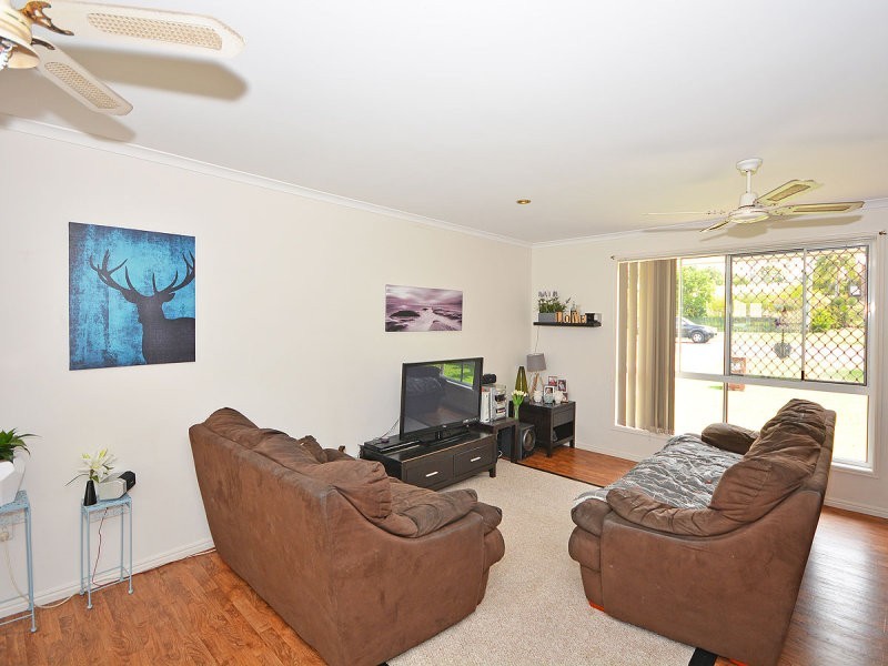 77 Exeter Street, Torquay QLD 4655