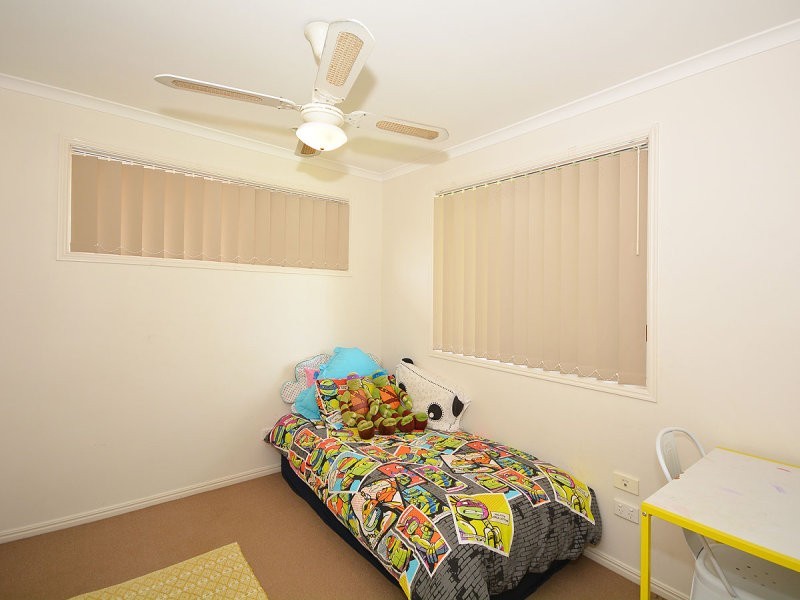 77 Exeter Street, Torquay QLD 4655