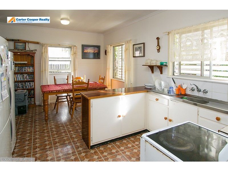 101 Long Street, Point Vernon QLD 4655