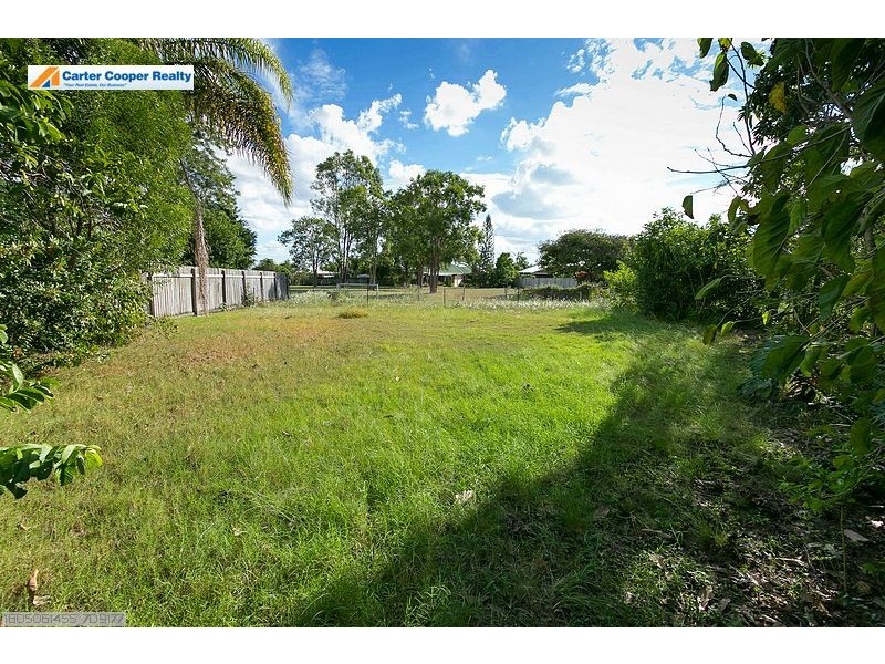 101 Long Street, Point Vernon QLD 4655