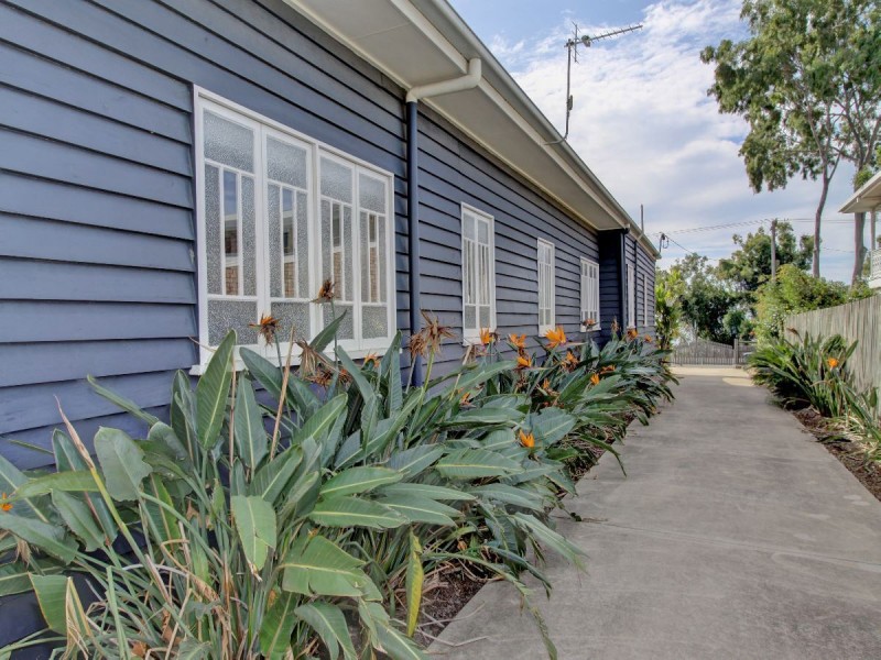 152 Esplanade, Point Vernon QLD 4655