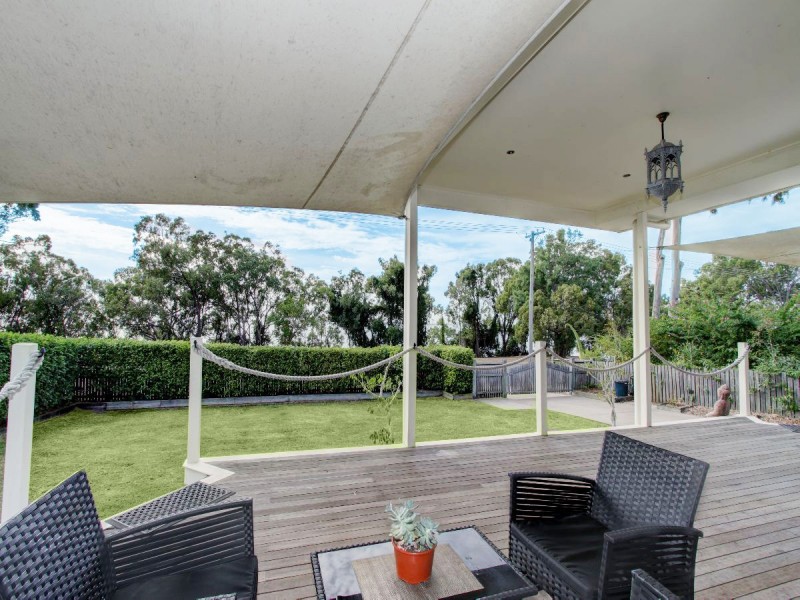 152 Esplanade, Point Vernon QLD 4655