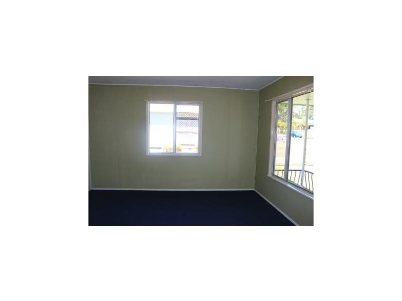 30 Neils Street, Pialba QLD 4655