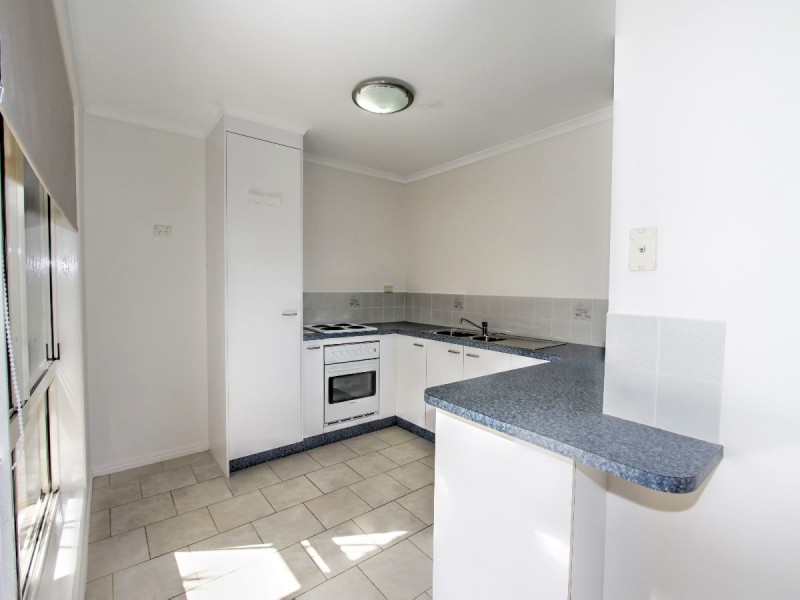 111 Bideford Street, Torquay QLD 4655