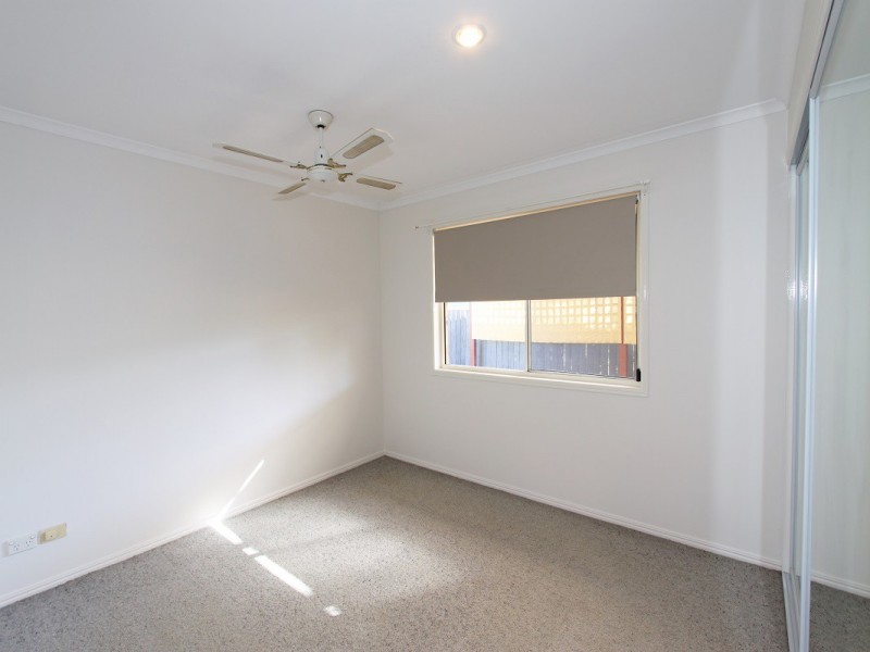111 Bideford Street, Torquay QLD 4655