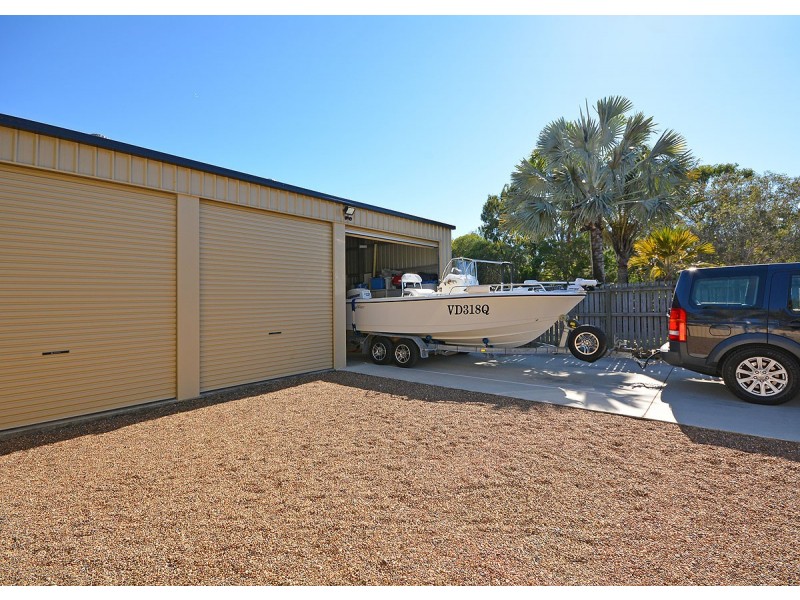 2 Collare Court, Urangan QLD 4655