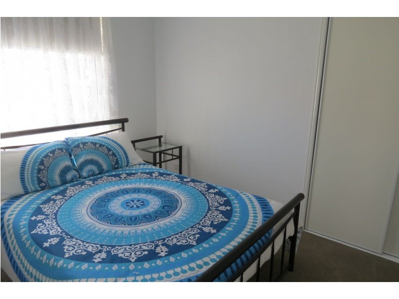 36 Anchorage CCT, Point Vernon QLD 4655