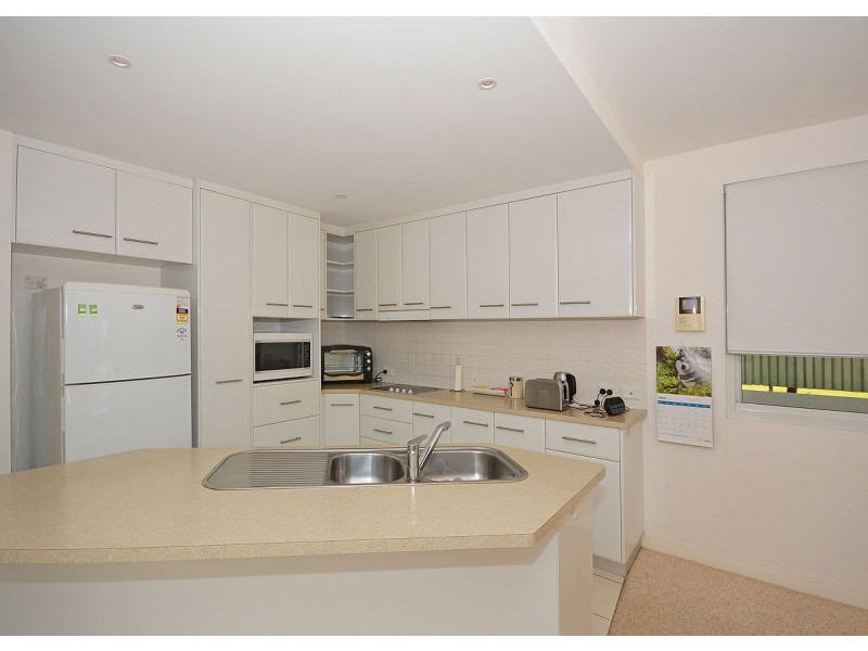 101/239 Esplanade, Pialba QLD 4655