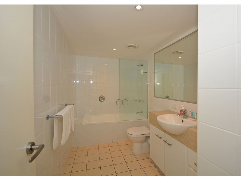 101/239 Esplanade, Pialba QLD 4655