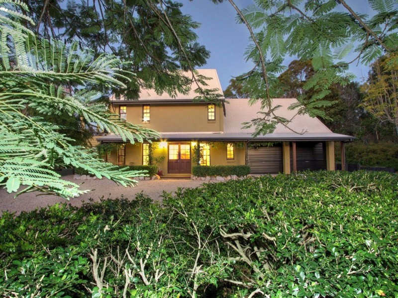 4 Balmoral Court, Urraween QLD 4655