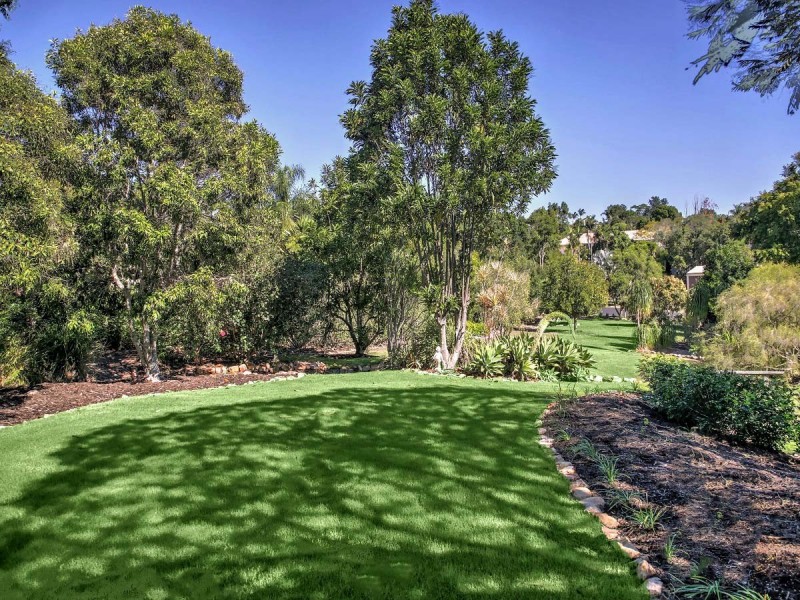4 Balmoral Court, Urraween QLD 4655
